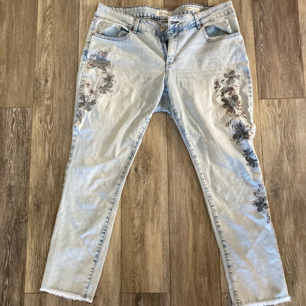 Jessica Simpson size 18W flowered jeans
